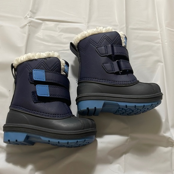 Cat & Jack Other - Toddler Denver Winter Boots Water Proof Thermolite Cat & Jack Black Size 5.